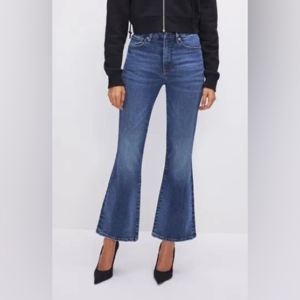 Size 14, 15, 16, 18: ALWAYS FITS GOOD LEGS CROPPED MINI BOOTCUT JEANS size 14-18